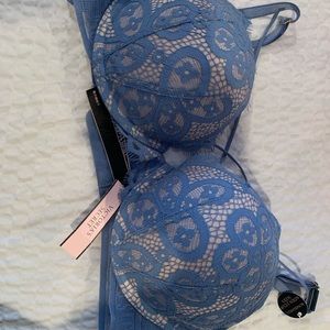 Victoria’s Secret bombshell bra